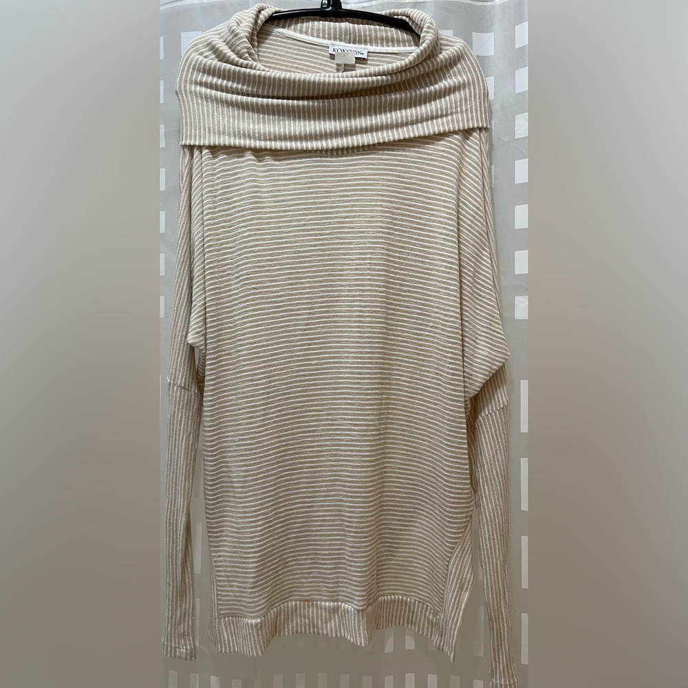 Vintage Kokoon tan & white striped pullover top
